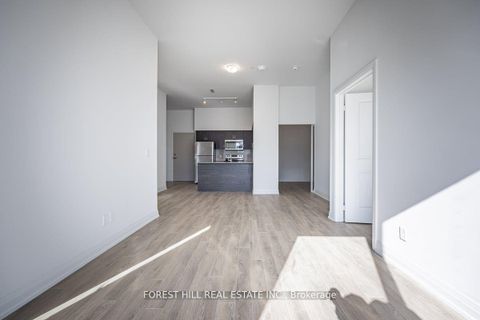 Photo 10 at 105 - 10 Meadowglen Place, Woburn, Toronto