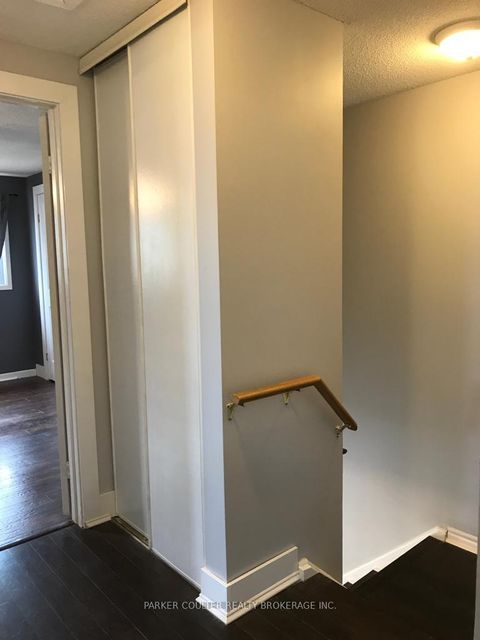 Photo 1 at 30 Janice Drive, Sunnidale, Barrie