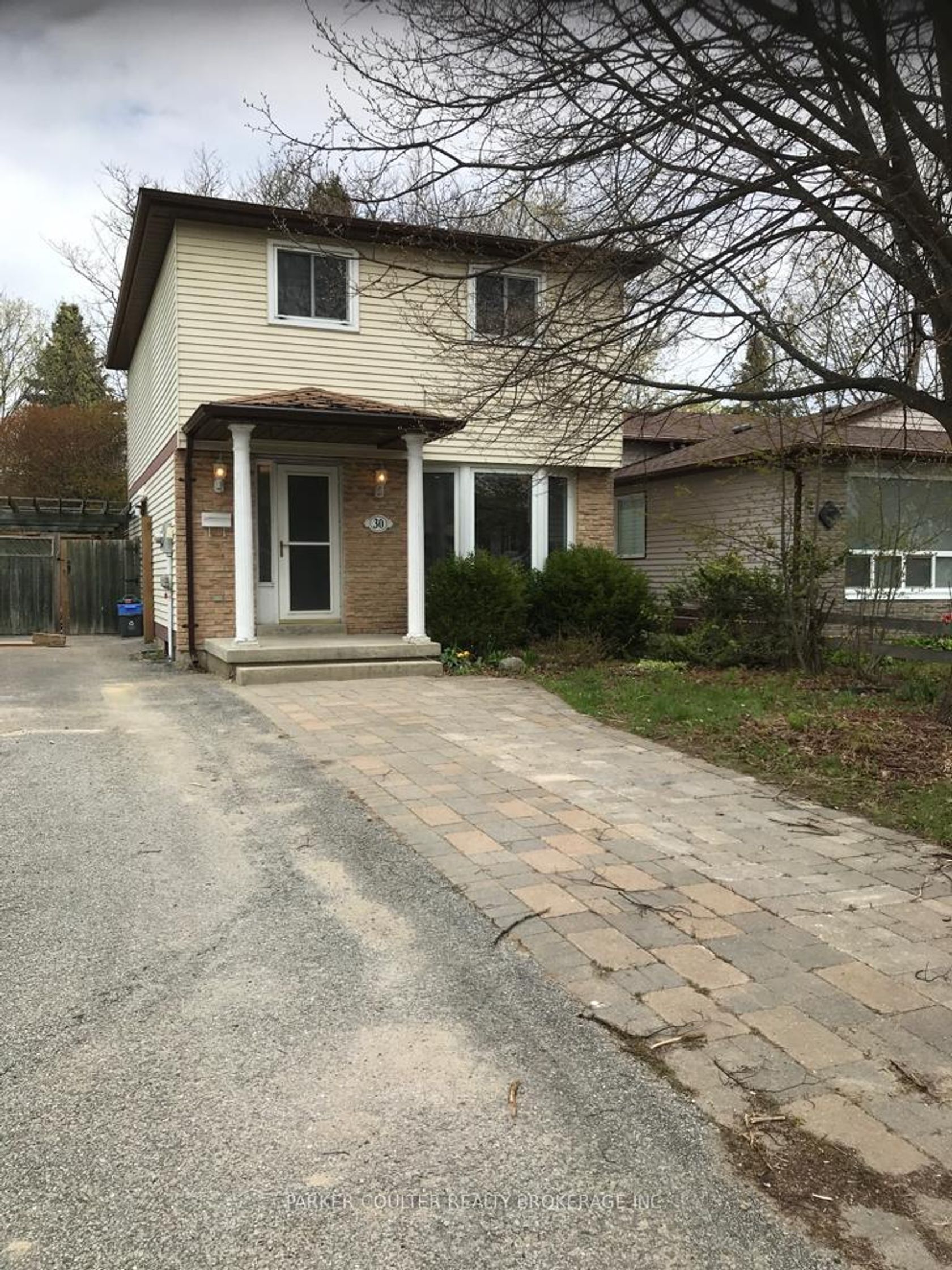 30 Janice Drive, Sunnidale, Barrie photo 3