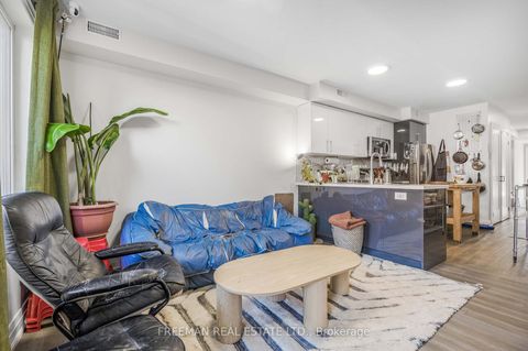 Photo 20 at 49 Beatrice Street, Bellwoods, Toronto