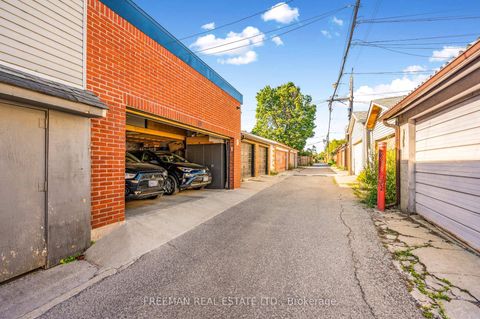 Photo 35 at 49 Beatrice Street, Bellwoods, Toronto