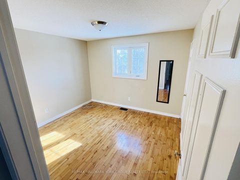 Photo 14 at 191 Burton Grove, King City, King