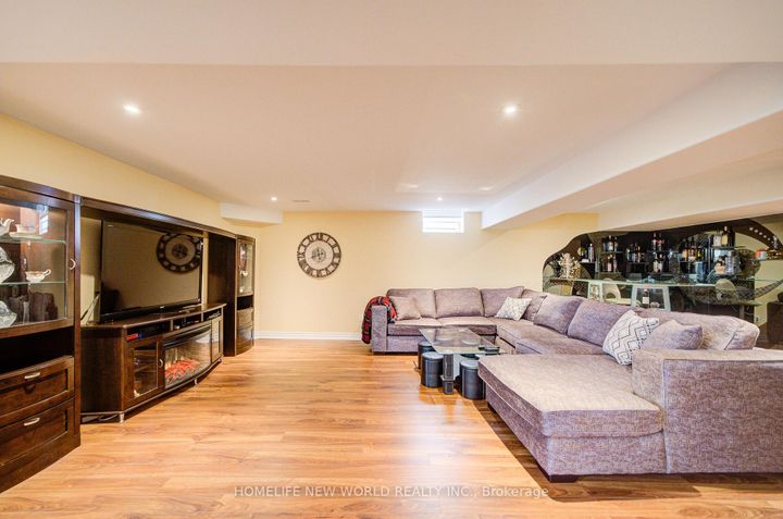 Photo 42 at 131 Ner Israel Drive, Patterson, Vaughan