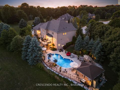 Photo 46 at 2 Prince Adam Court, King City, King