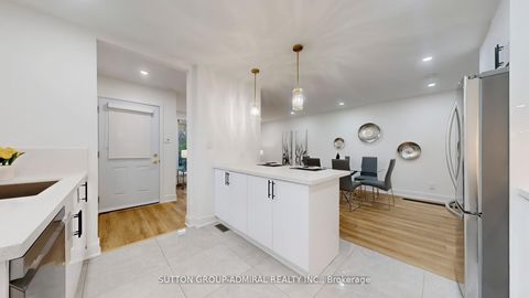 Photo 2 at 105 Baltray Crescent, Donalda, Toronto