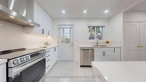 Photo 4 at 105 Baltray Crescent, Donalda, Toronto