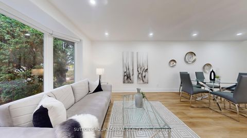 Photo 11 at 105 Baltray Crescent, Donalda, Toronto