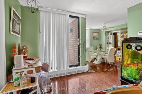Photo 12 at 501 - 90 Ling Road, West Hill, Toronto