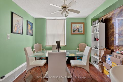 Photo 15 at 501 - 90 Ling Road, West Hill, Toronto