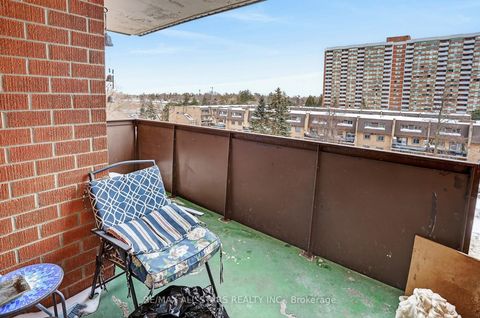 Photo 25 at 501 - 90 Ling Road, West Hill, Toronto