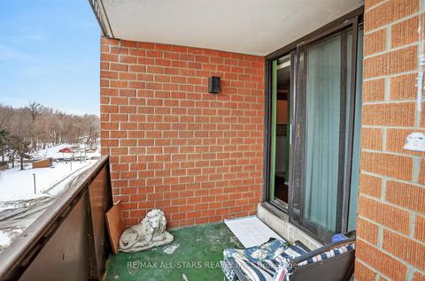 Photo 27 at 501 - 90 Ling Road, West Hill, Toronto