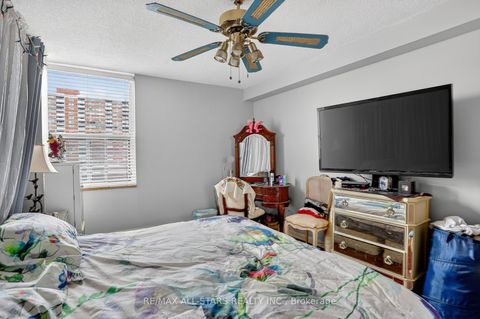 Photo 32 at 501 - 90 Ling Road, West Hill, Toronto