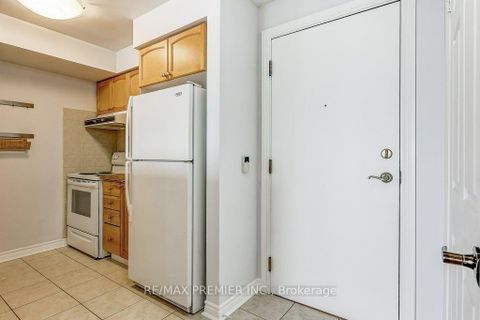 Photo 3 at 1622 - 700 Humberwood Boulevard, Clairville, Toronto
