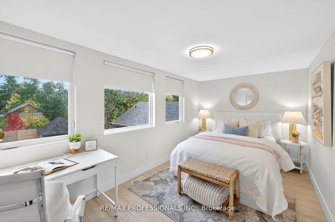 Photo 22 at 22 Ninth Street, New Toronto, Toronto