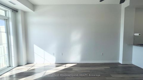 Photo 9 at 416 - 84 Aspen Springs Drive, Bowmanville, Clarington