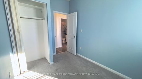 Photo 19 at 416 - 84 Aspen Springs Drive, Bowmanville, Clarington