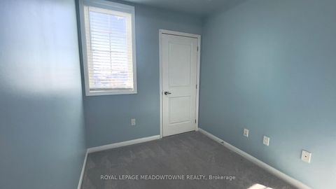 Photo 20 at 416 - 84 Aspen Springs Drive, Bowmanville, Clarington