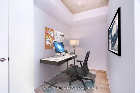 Photo 8 at 401 - 2720 Dundas Street W, Junction Area, Toronto