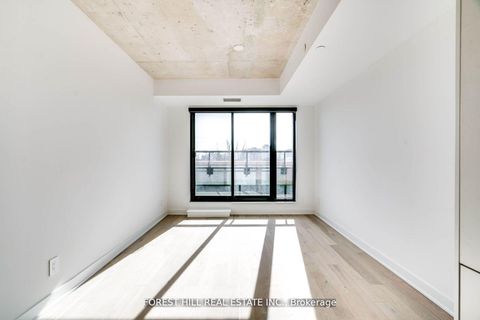 Photo 14 at 401 - 2720 Dundas Street W, Junction Area, Toronto