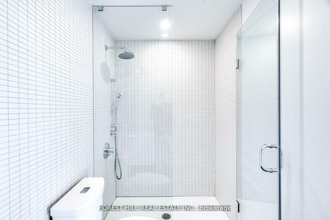 Photo 21 at 401 - 2720 Dundas Street W, Junction Area, Toronto