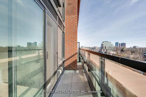 Photo 27 at 401 - 2720 Dundas Street W, Junction Area, Toronto