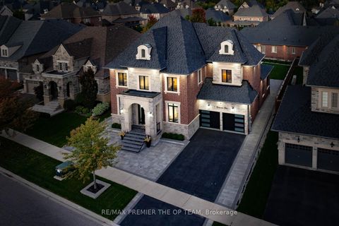 Photo 1 at 3 Westbrooke Boulevard, Nobleton, King