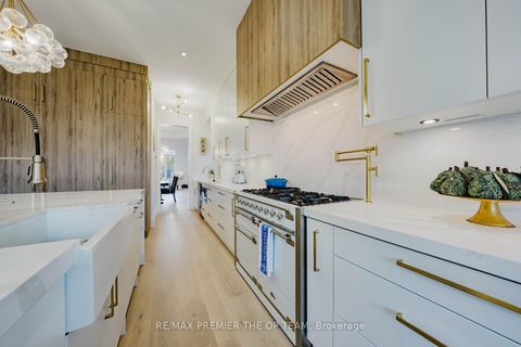 Photo 5 at 3 Westbrooke Boulevard, Nobleton, King