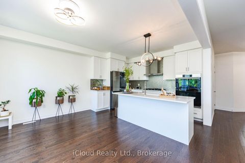 Photo 9 at 114 Thicketwood Avenue, Rural Barrie Southeast, Barrie