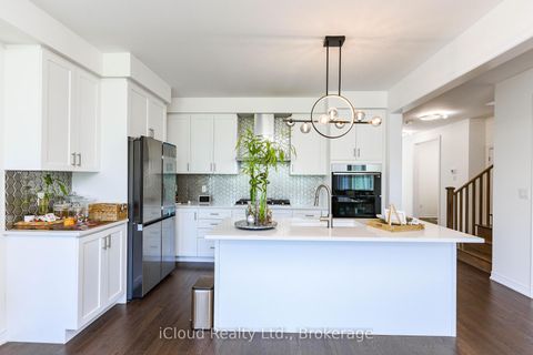 Photo 11 at 114 Thicketwood Avenue, Rural Barrie Southeast, Barrie