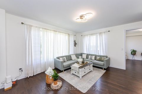 Photo 15 at 114 Thicketwood Avenue, Rural Barrie Southeast, Barrie