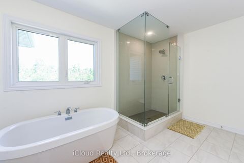 Photo 31 at 114 Thicketwood Avenue, Rural Barrie Southeast, Barrie