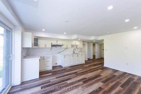 Photo 44 at 114 Thicketwood Avenue, Rural Barrie Southeast, Barrie