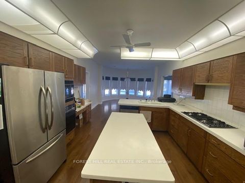 Photo 23 at 17 Dunloe Road, Bayview Hill, Richmond Hill