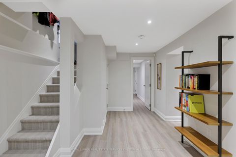 Photo 27 at 9 Lynwood Avenue, Casa Loma, Toronto