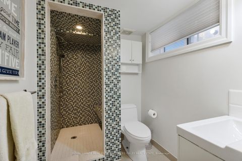 Photo 30 at 9 Lynwood Avenue, Casa Loma, Toronto