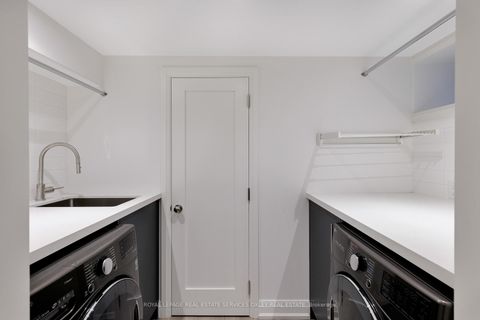 Photo 31 at 9 Lynwood Avenue, Casa Loma, Toronto