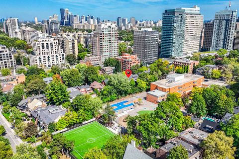 Photo 40 at 9 Lynwood Avenue, Casa Loma, Toronto