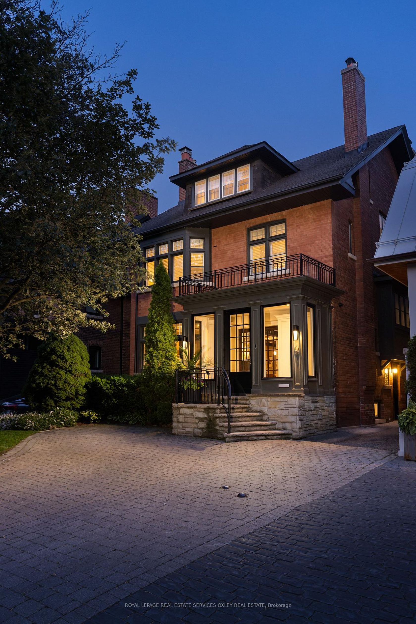 9 Lynwood Avenue, Casa Loma, Toronto 