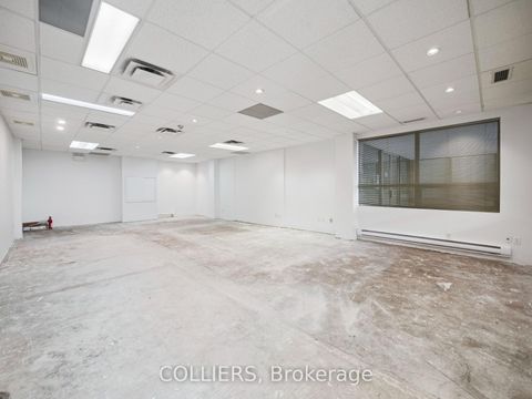 Photo 3 at 106 - 111 Merton Street, Mount Pleasant West, Toronto