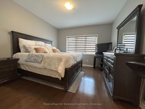 Photo 6 at 249 Fleetwood Drive, Eastdale, Oshawa