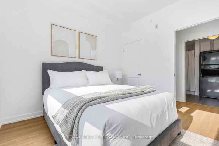 Photo 12 at 112 - 101 Shoreview Place, Stoney Creek, Hamilton