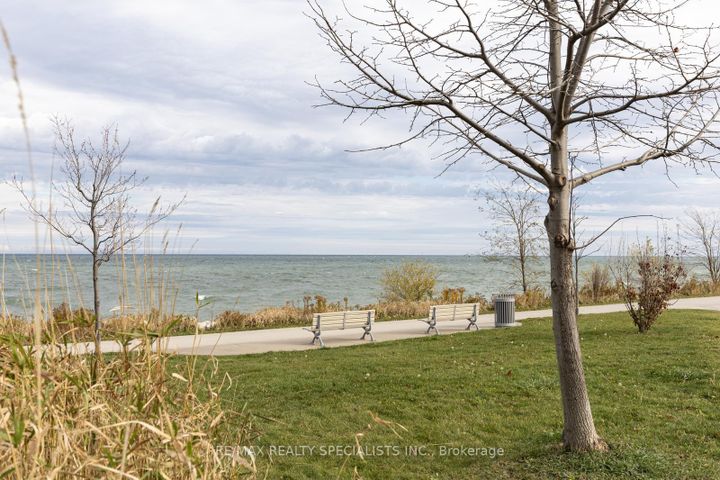 Photo 18 at 112 - 101 Shoreview Place, Stoney Creek, Hamilton