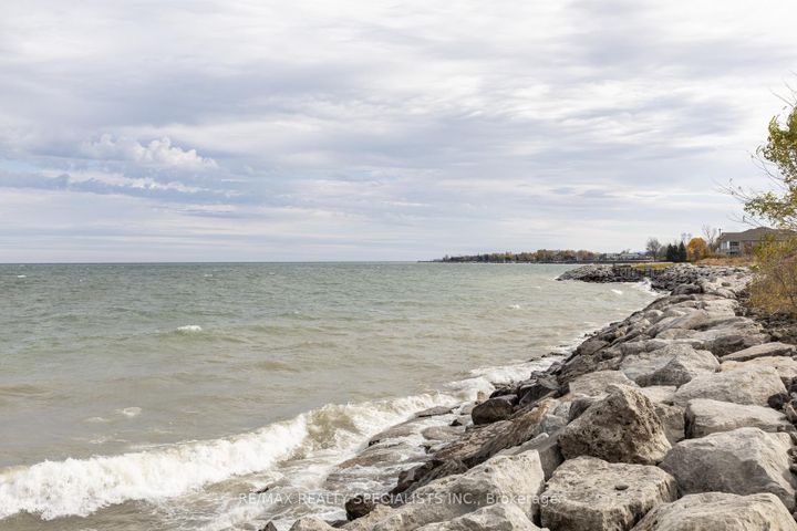 Photo 19 at 112 - 101 Shoreview Place, Stoney Creek, Hamilton