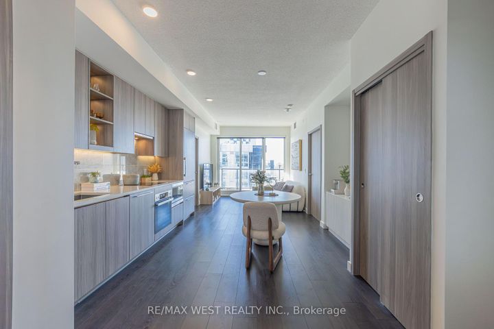 Photo 4 at 3805 - 95 Mcmahon Drive, Bayview Village, Toronto