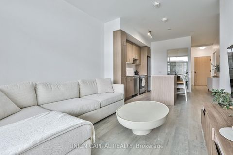 Photo 7 at 303 - 50 George Butchart Drive, CFB, Toronto