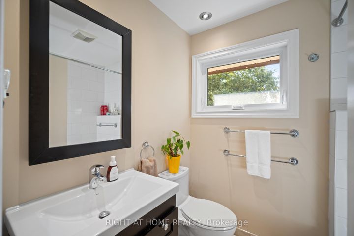 Photo 15 at 20 West Deane Valley Road, West Deane, Toronto