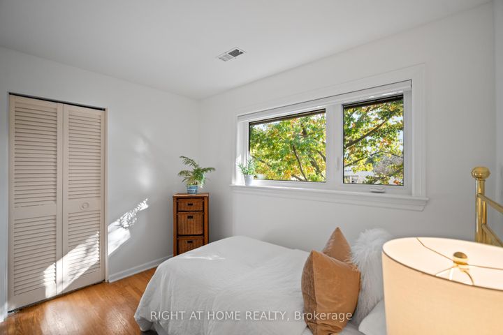 Photo 17 at 20 West Deane Valley Road, West Deane, Toronto