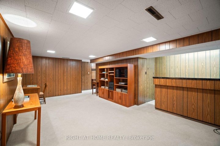 Photo 22 at 20 West Deane Valley Road, West Deane, Toronto