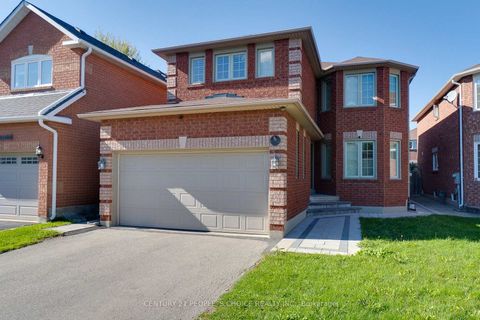 Photo 1 at 3841 Periwinkle Crescent, Lisgar, Mississauga