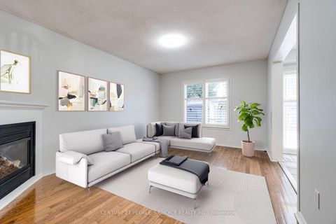 Photo 6 at 3841 Periwinkle Crescent, Lisgar, Mississauga